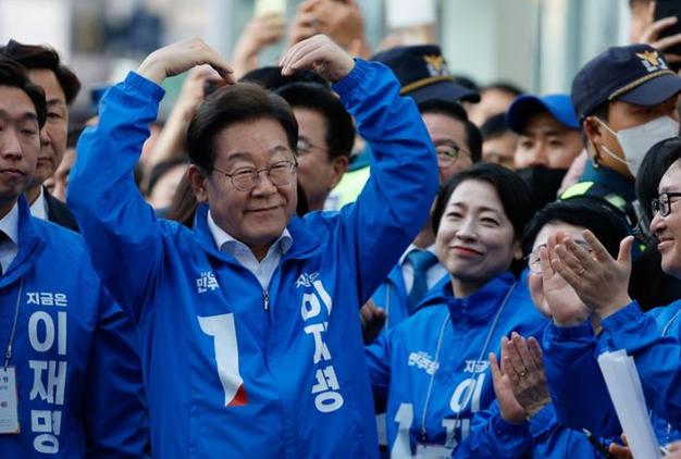 新澳今天最新资料大全和李在明正式宣誓就职与李在明是什么党