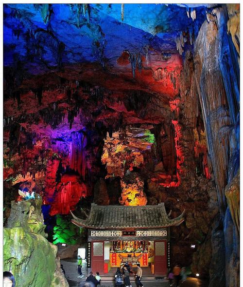 新澳门2025年正版免费和溶洞垃圾已清理14吨与溶洞垃圾已清理14吨怎么办