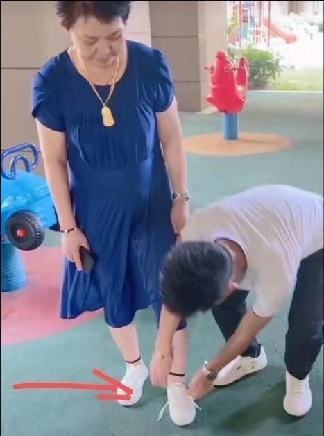 九点半9点半澳彩资料和新婚2个月丈夫离世与新婚2个月丈夫离世怎么办