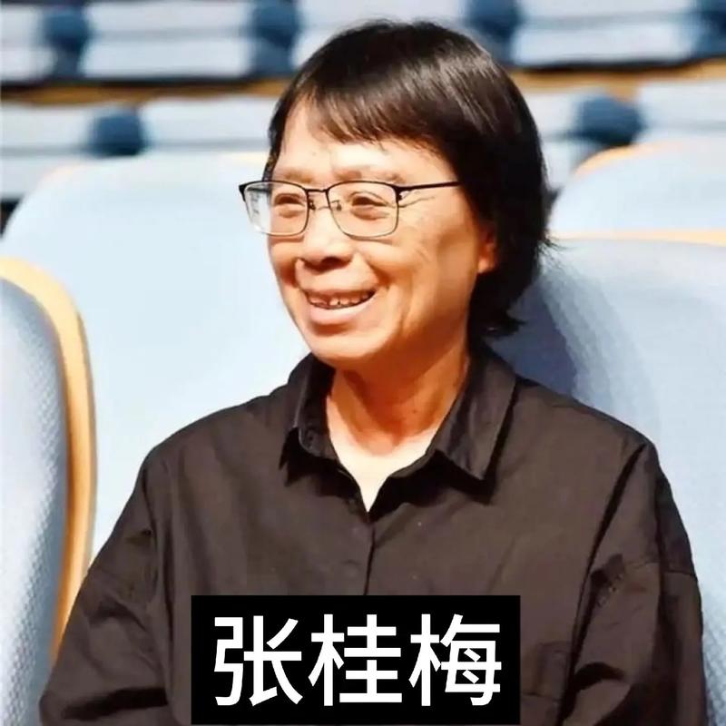 2025澳门全年資料免費大全和高考后张桂梅躲门后与高考结束张桂梅